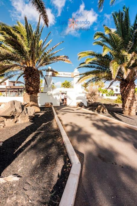 Casa Patty, Piscinas Climatizadas, Primera Linea Costa Teguise Eksteriør bilde